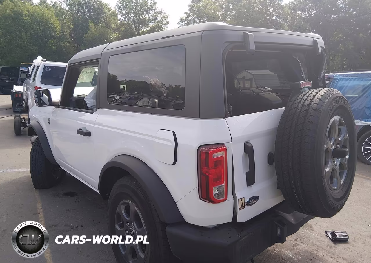 2023 Ford Bronco Big Bend VIN:1FMDE5AH3PLB94600 - 3