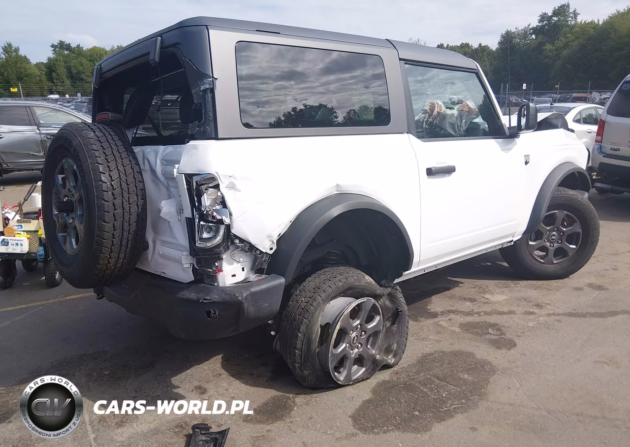 2023 Ford Bronco Big Bend VIN:1FMDE5AH3PLB94600 - 4