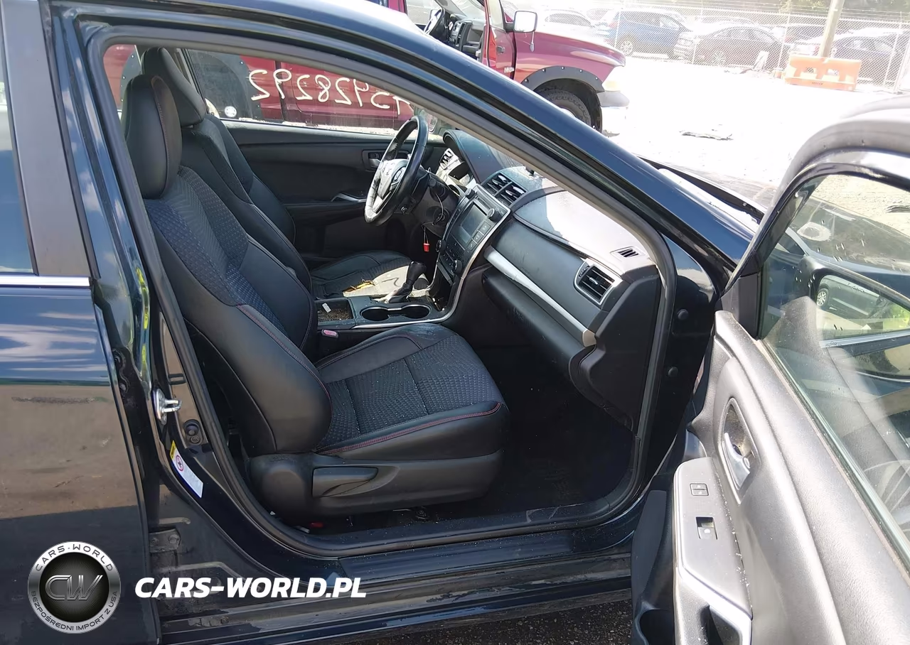 2015 Toyota Camry Se VIN:4T1BF1FK9FU014868 - 5