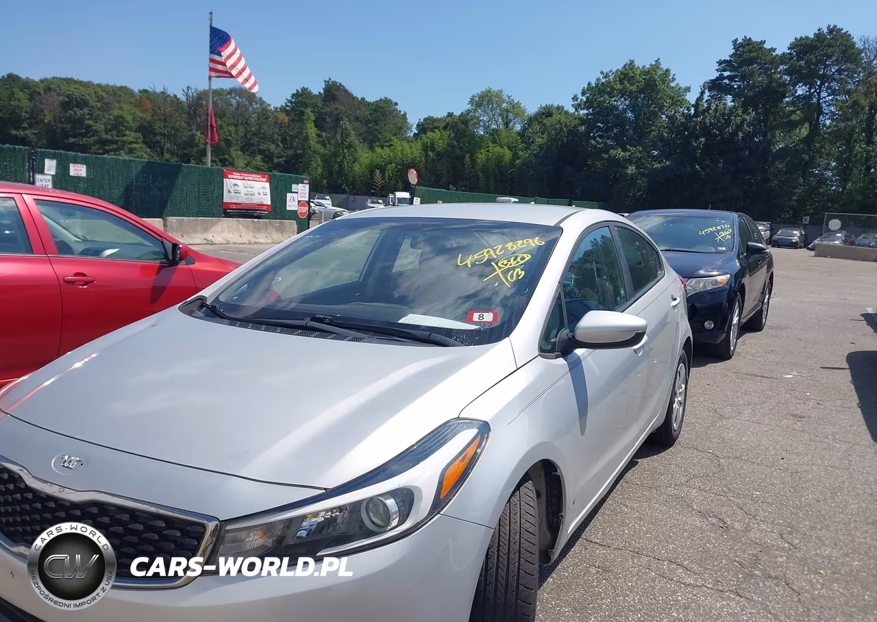2017 Kia Forte Lx VIN:3KPFK4A77HE084506 - 6
