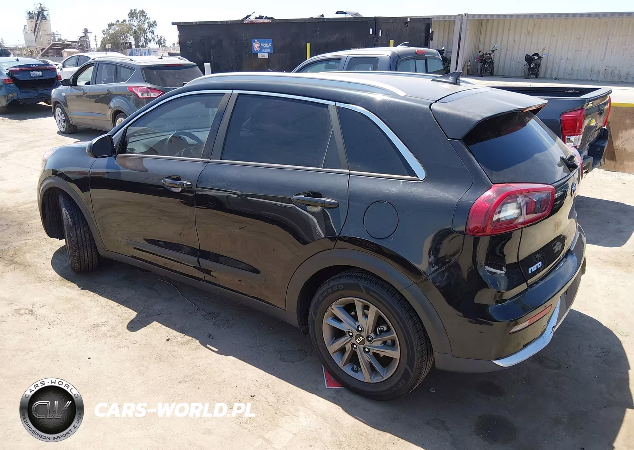 2019 Kia Niro Lx VIN:KNDCB3LC8K5346723 - 3