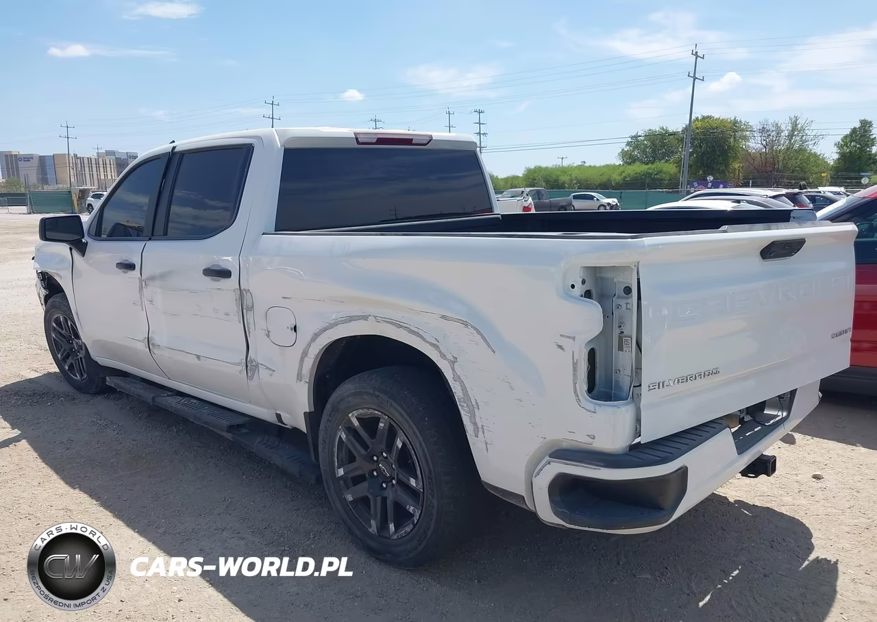 2024 Chevrolet Silverado 1500 VIN:1GCPABEK0RZ304181 - 3