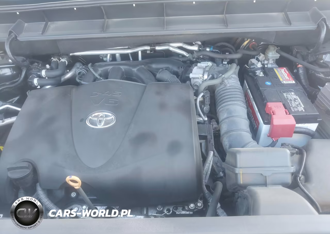 2021 Toyota Highlander L VIN:5TDCZRAH5MS083553 - 10