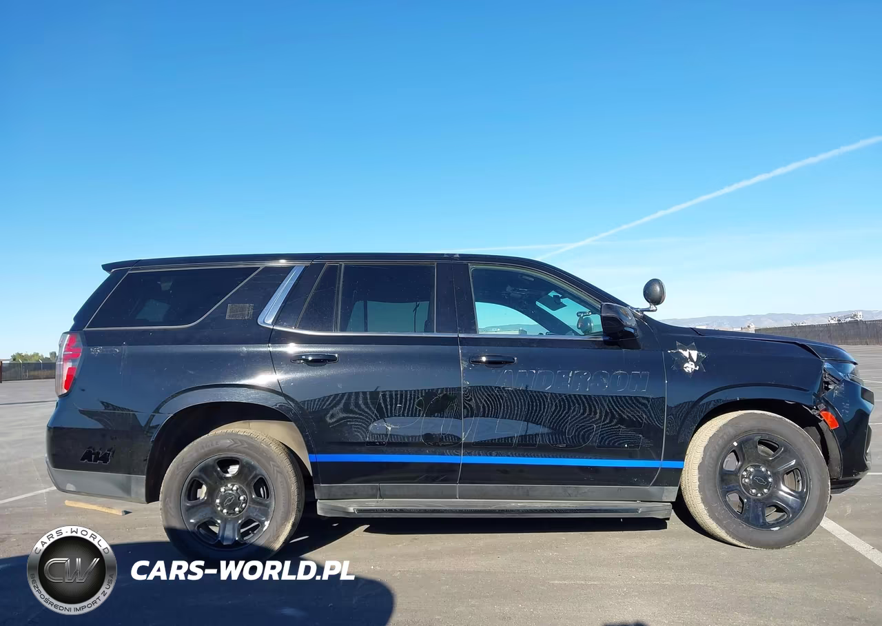 2023 Chevrolet Tahoe K1500 VIN:1GBSKLEDXPR150305 - 13