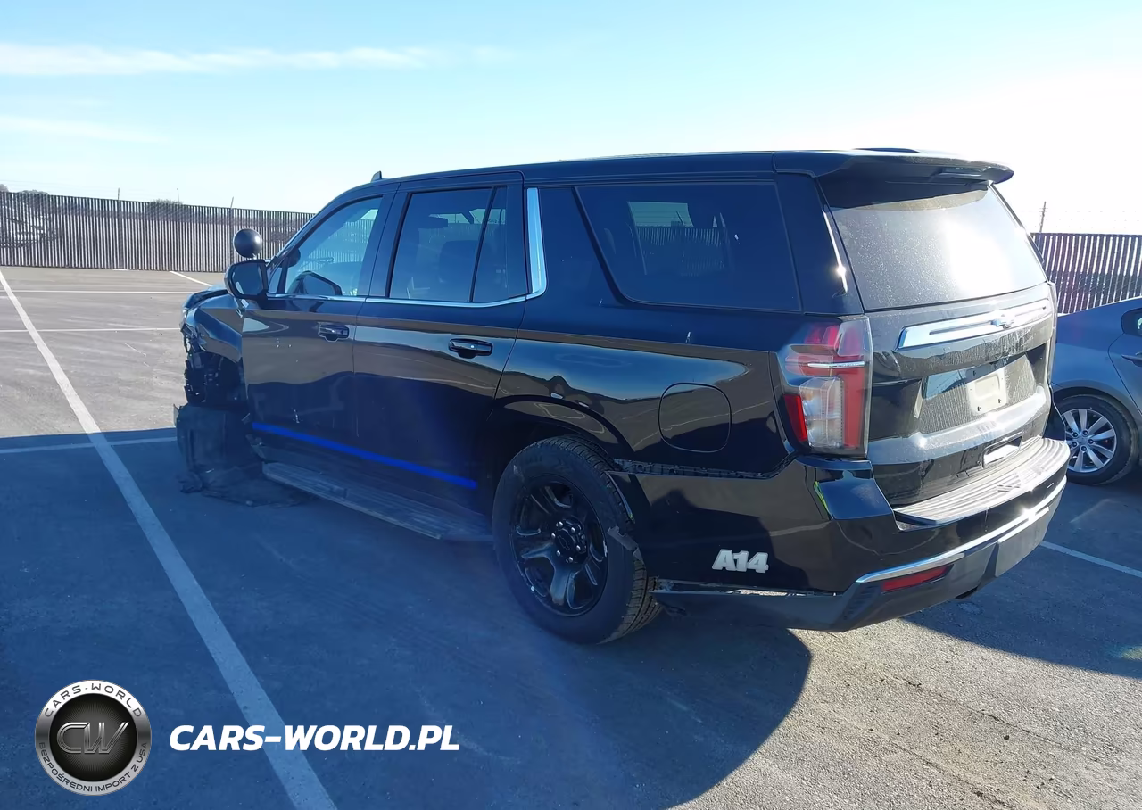 2023 Chevrolet Tahoe K1500 VIN:1GBSKLEDXPR150305 - 3