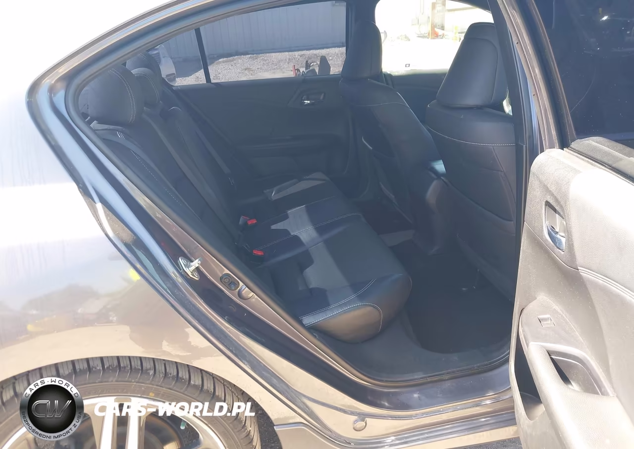 2017 Honda Accord Sport VIN:1HGCR2F69HA227060 - 8