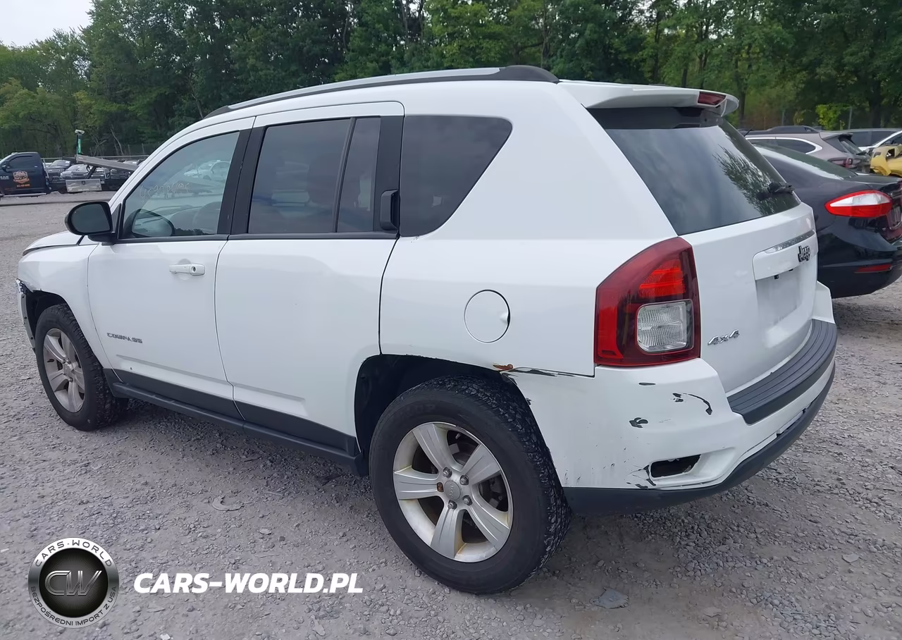 2015 Jeep Compass Sport VIN:1C4NJDBB6FD437544 - 3