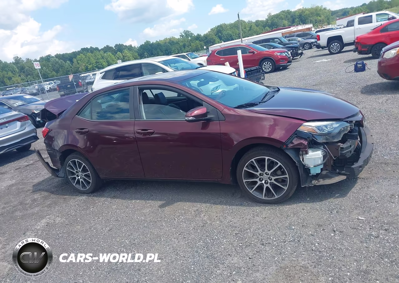 2017 Toyota Corolla Se Special Edition VIN:5YFBURHE1HP629298 - 13