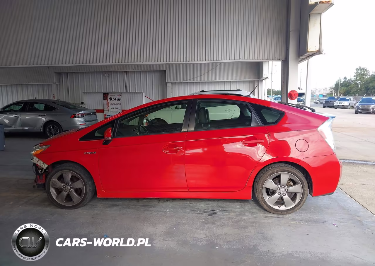 2015 Toyota Prius Persona Series Special Edition VIN:JTDKN3DU8F0422342 - 14