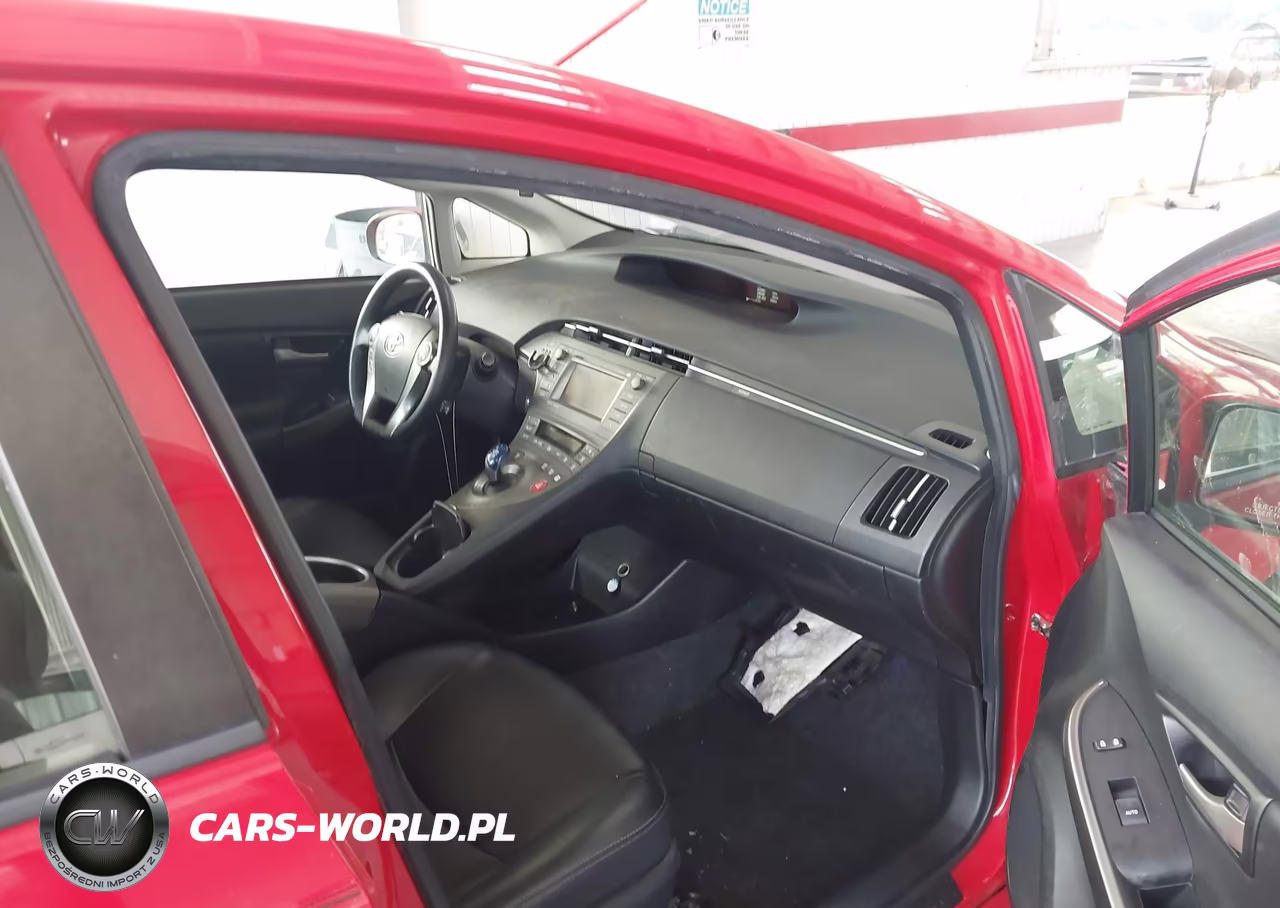 2015 Toyota Prius Persona Series Special Edition VIN:JTDKN3DU8F0422342 - 5
