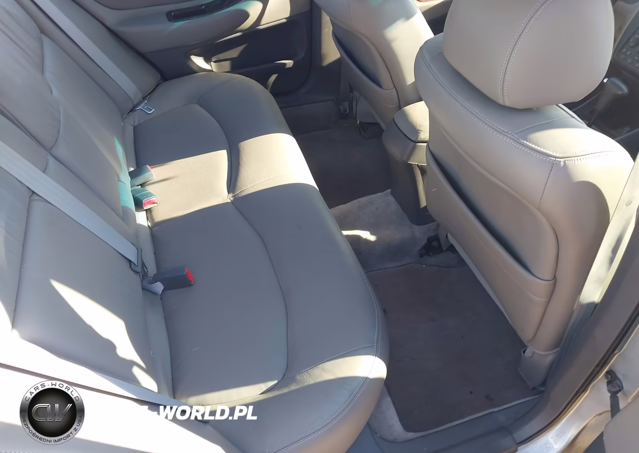 2002 Honda Accord 3.0 Ex VIN:1HGCG165X2A071089 - 8