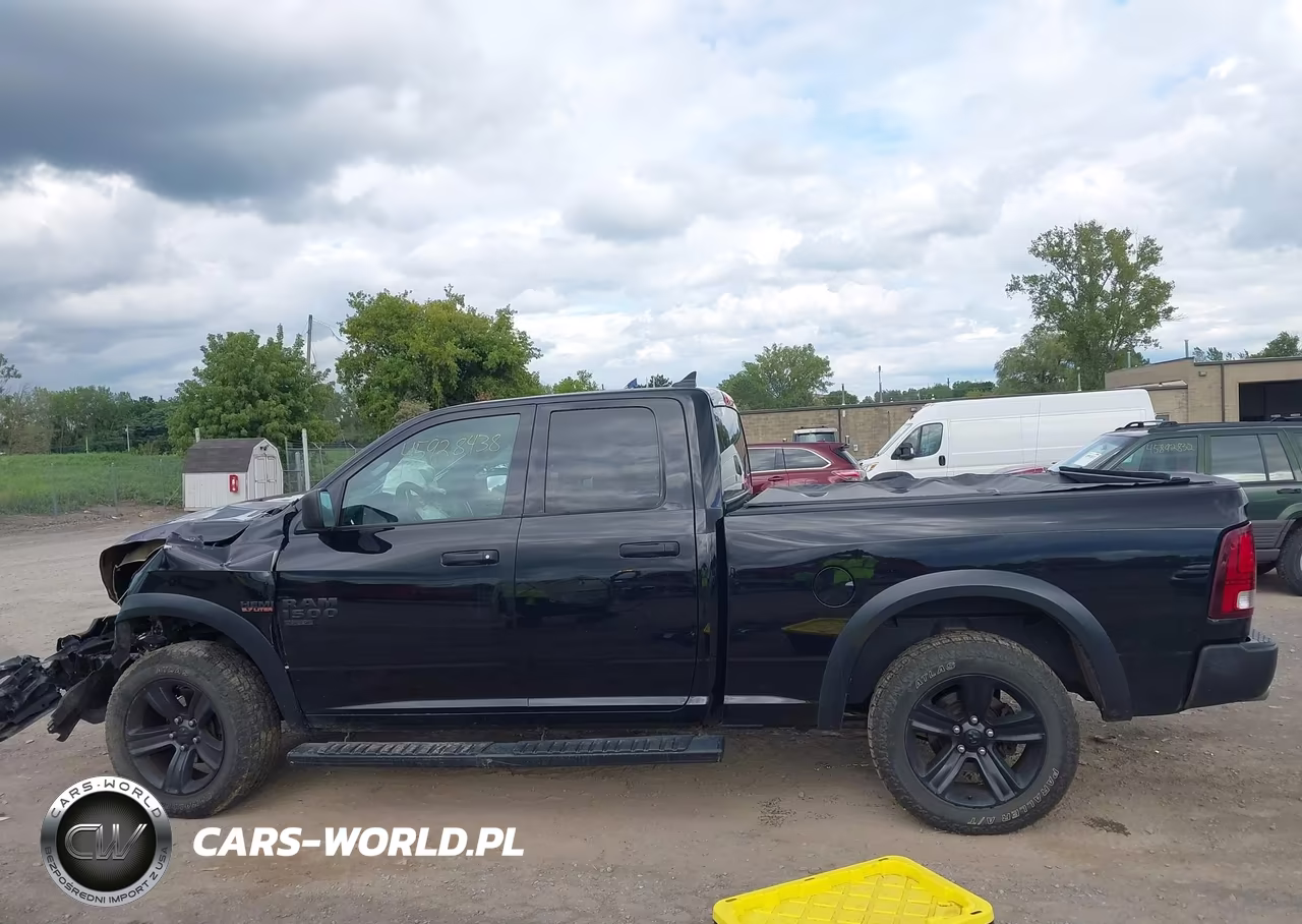 2021 Ram 1500 Classic Warlock Quad Cab 4X4 6'4 Box VIN:1C6RR7GT0MS569292 - 15