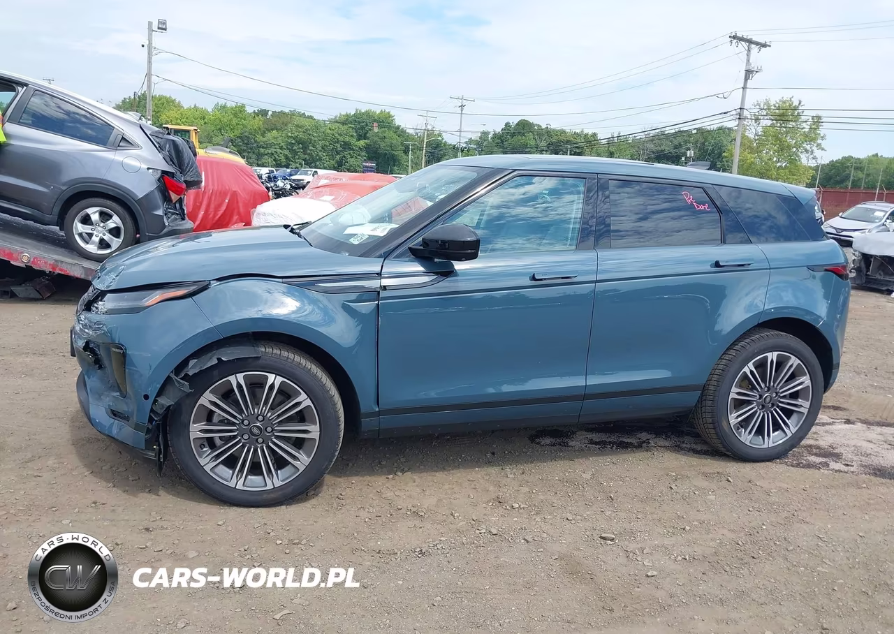 2025 Land Rover Range Rover Evoque Core S VIN:SALZJ2FXXSH271892 - 17