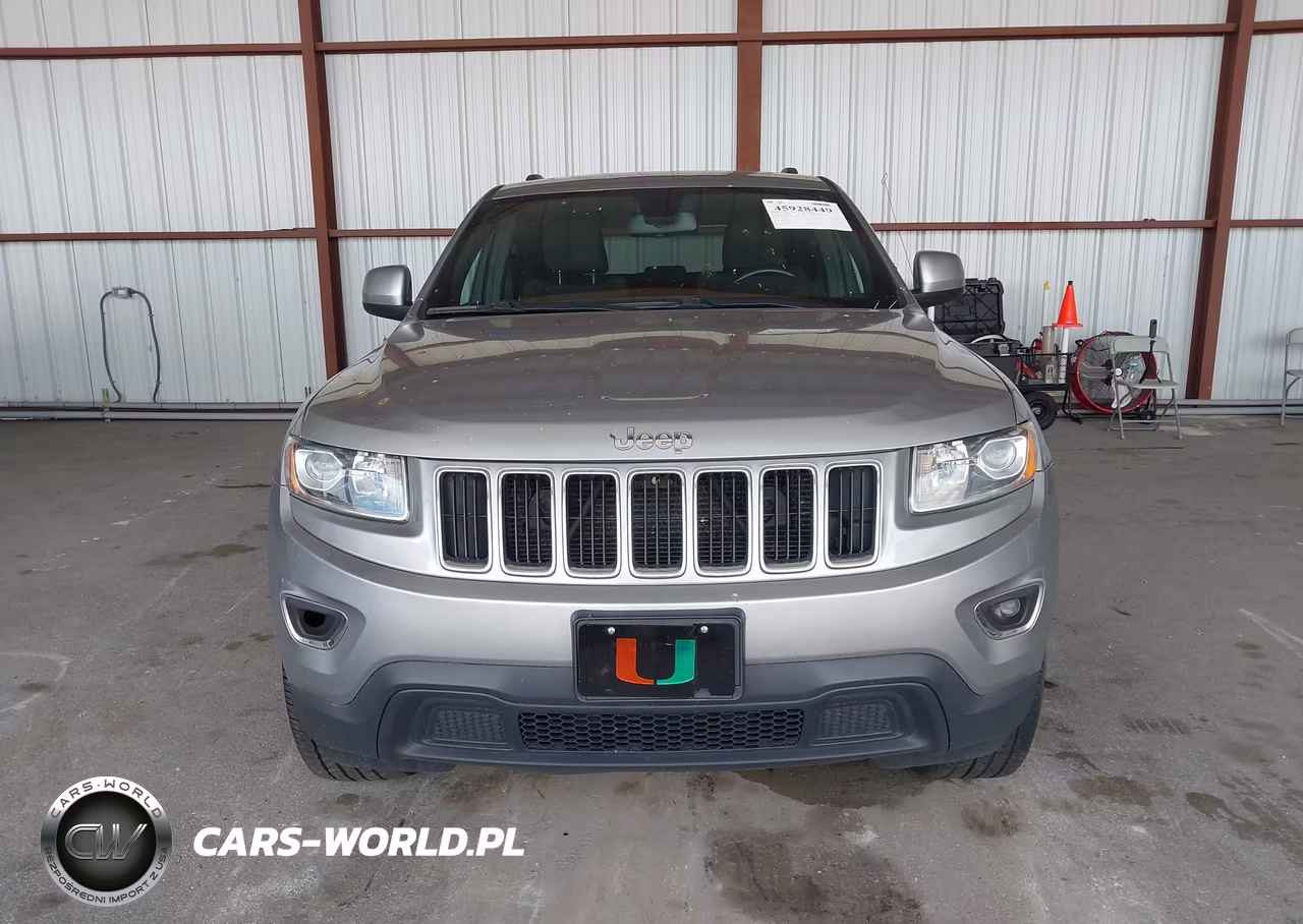 2015 Jeep Grand Cherokee Laredo VIN:1C4RJFAG2FC892925 - 12