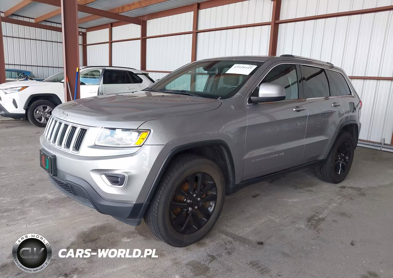 2015 Jeep Grand Cherokee Laredo VIN:1C4RJFAG2FC892925 - 2