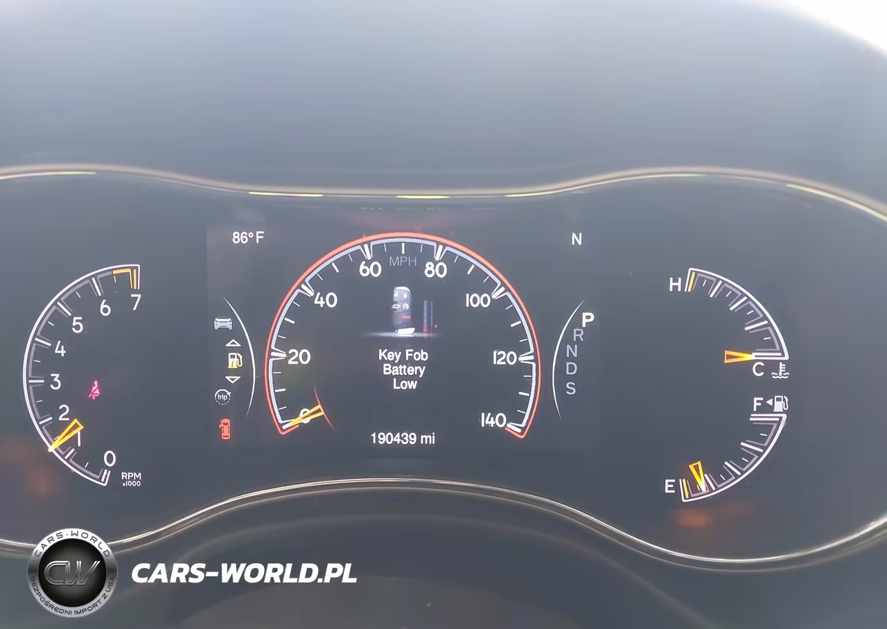 2015 Jeep Grand Cherokee Laredo VIN:1C4RJFAG2FC892925 - 7