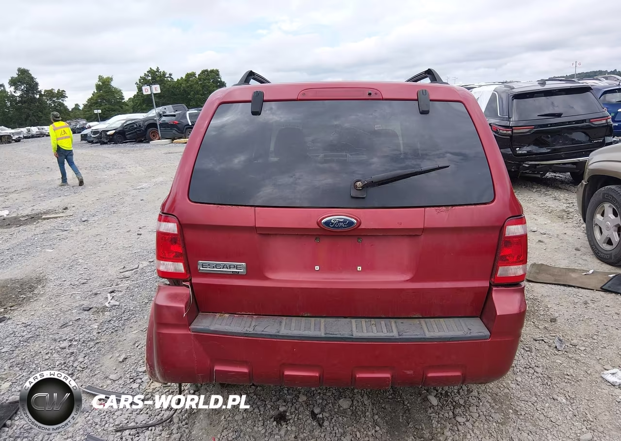 2008 Ford Escape Xlt VIN:1FMCU03Z78KC46034 - 17