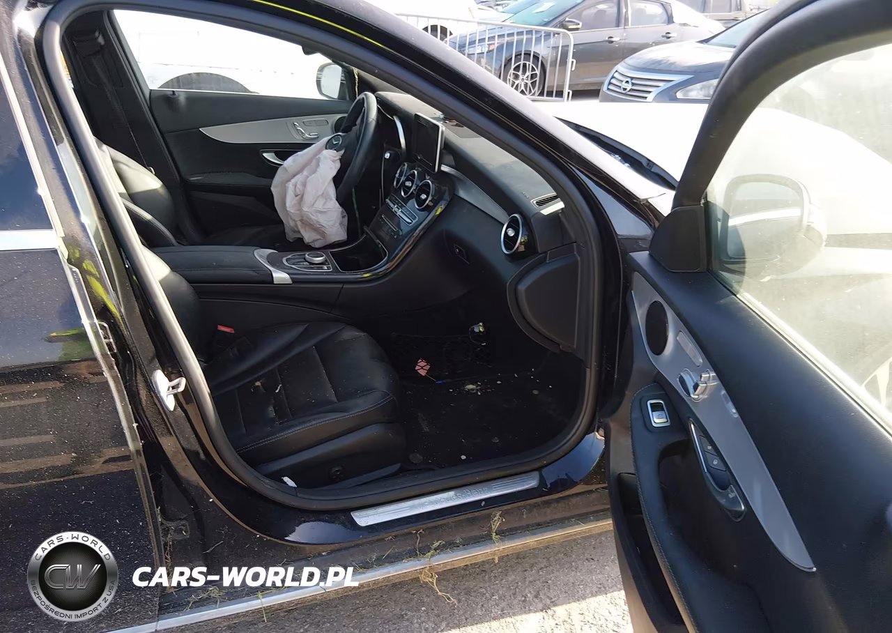 2018 Mercedes-Benz C 300 VIN:55SWF4JB9JU251732 - 5