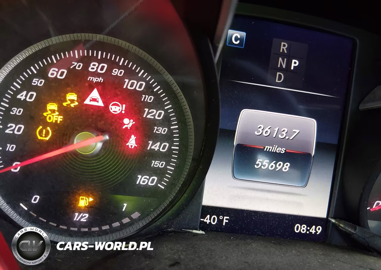 2018 Mercedes-Benz C 300 VIN:55SWF4JB9JU251732 - 7