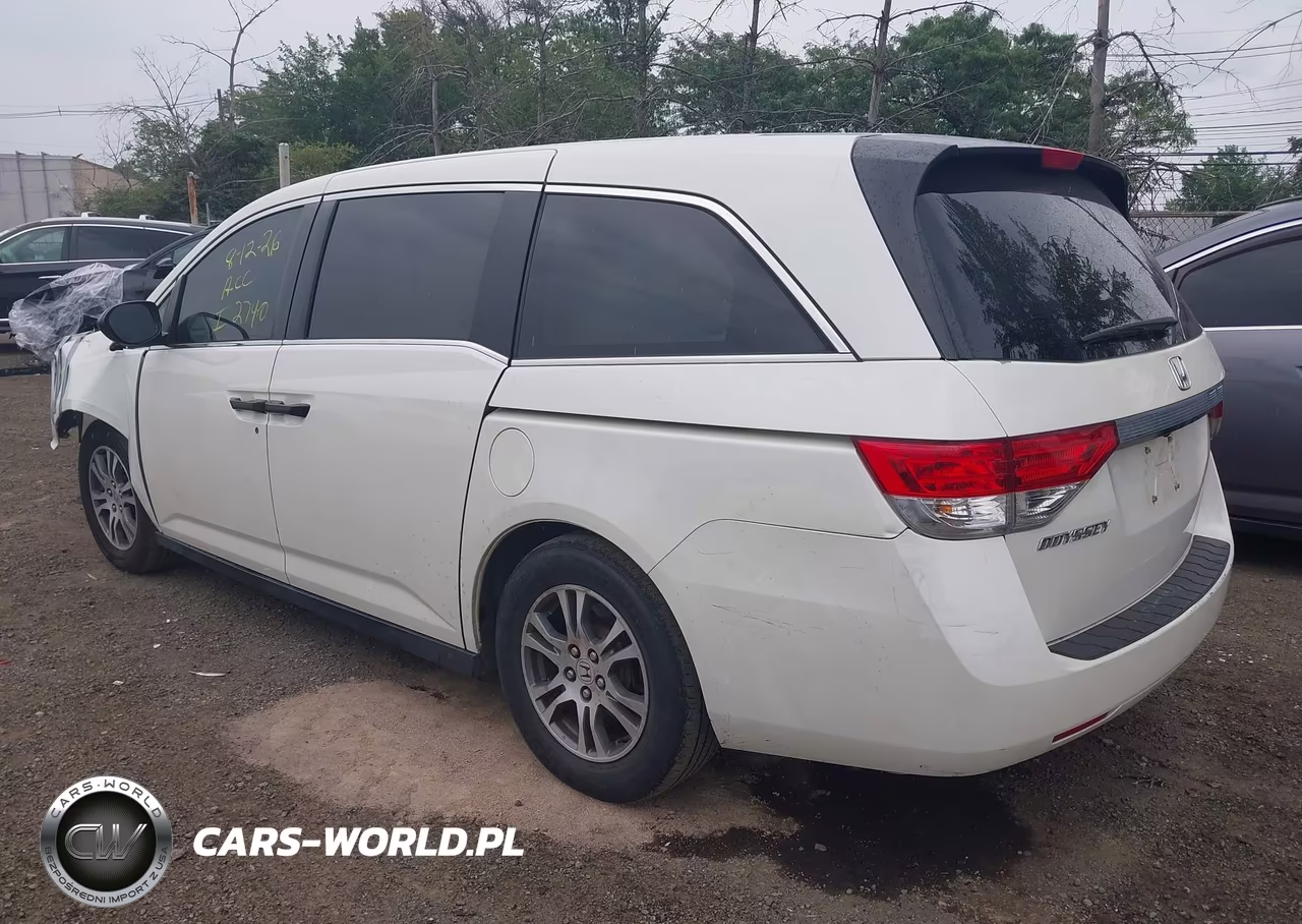 2016 Honda Odyssey Lx VIN:5FNRL5H23GB103362 - 3