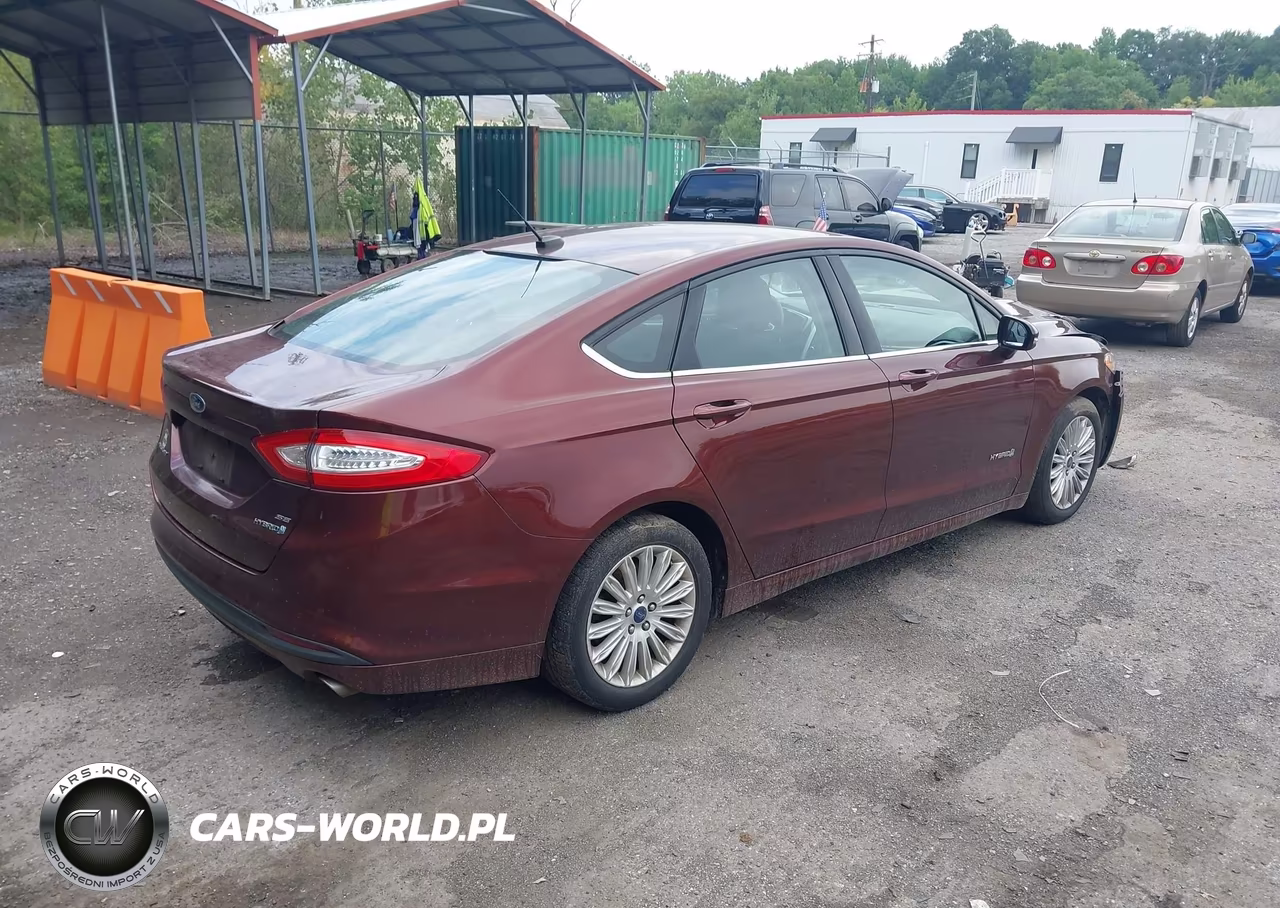 2015 Ford Fusion Hybrid Se VIN:3FA6P0LU0FR299332 - 4