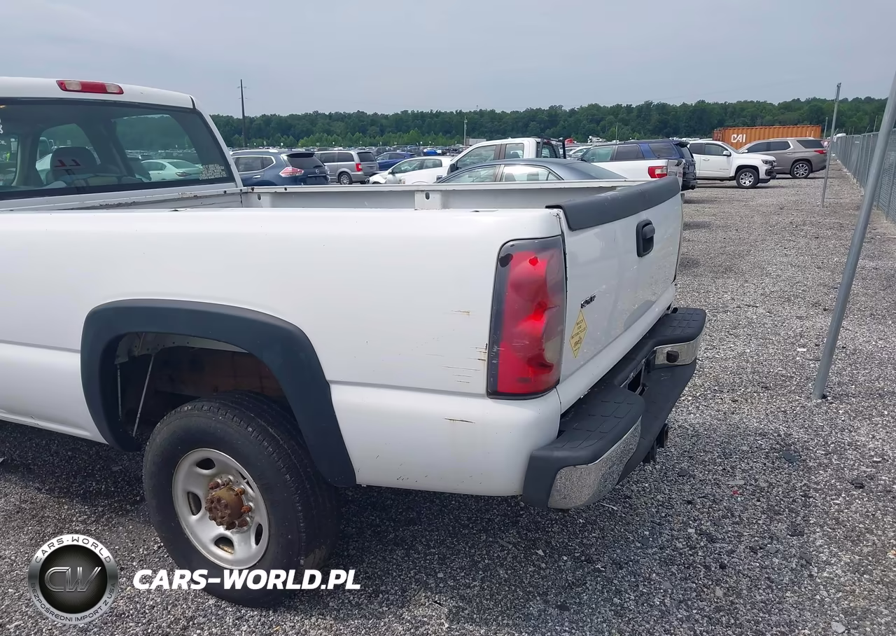 2005 Chevrolet Silverado 2500Hd Work Truck VIN:1GCHC23U65F857190 - 6