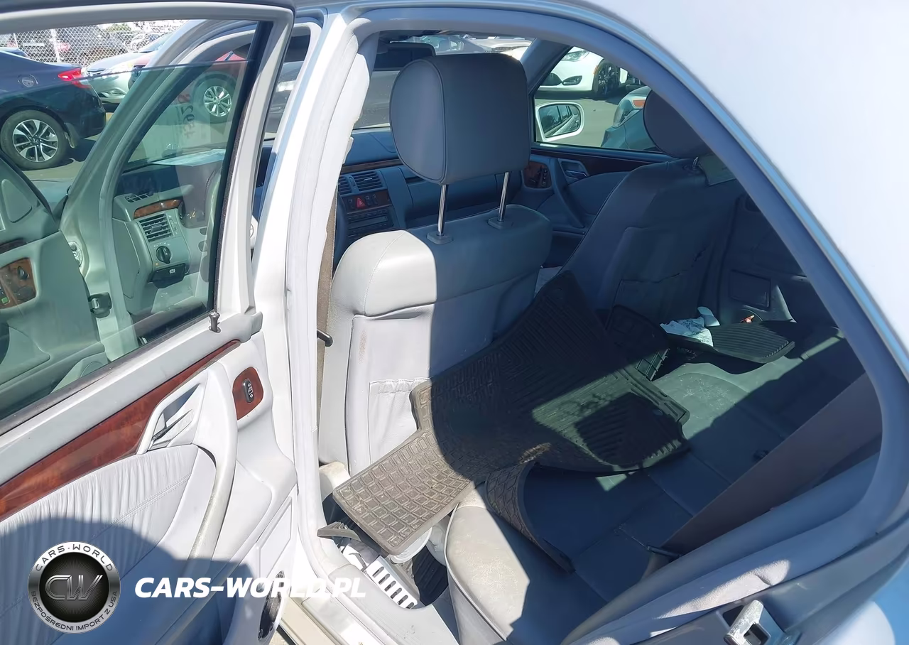2001 Mercedes-Benz E 320 VIN:WDBJF65J71B278387 - 8