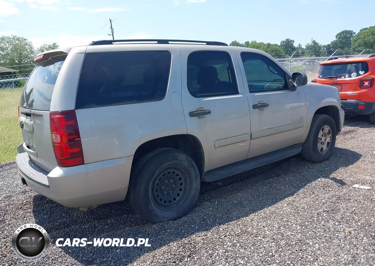 2009 Chevrolet Tahoe Ls VIN:1GNFC13C19R180506 - 4