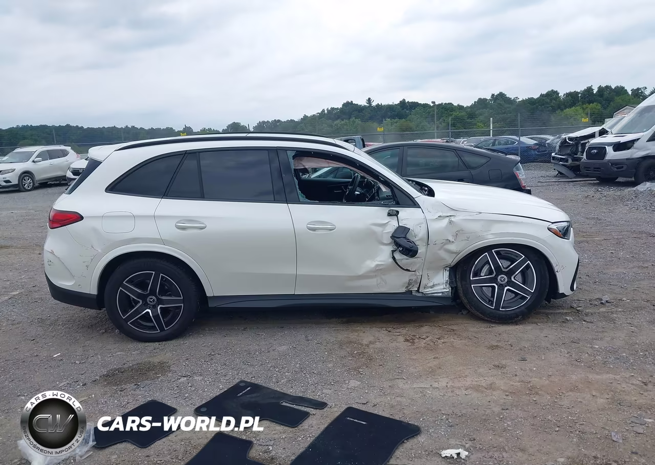2023 Mercedes-Benz Glc 300 4Matic Suv VIN:W1NKM4HB8PF052891 - 13