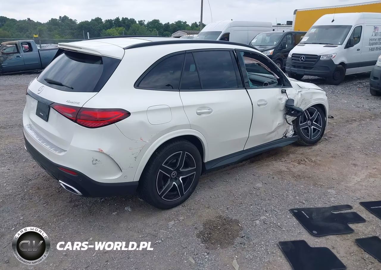 2023 Mercedes-Benz Glc 300 4Matic Suv VIN:W1NKM4HB8PF052891 - 4