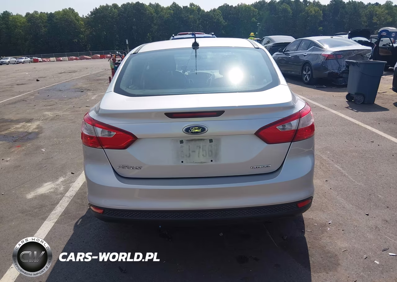 2014 Ford Focus Se VIN:1FADP3F20EL421770 - 16