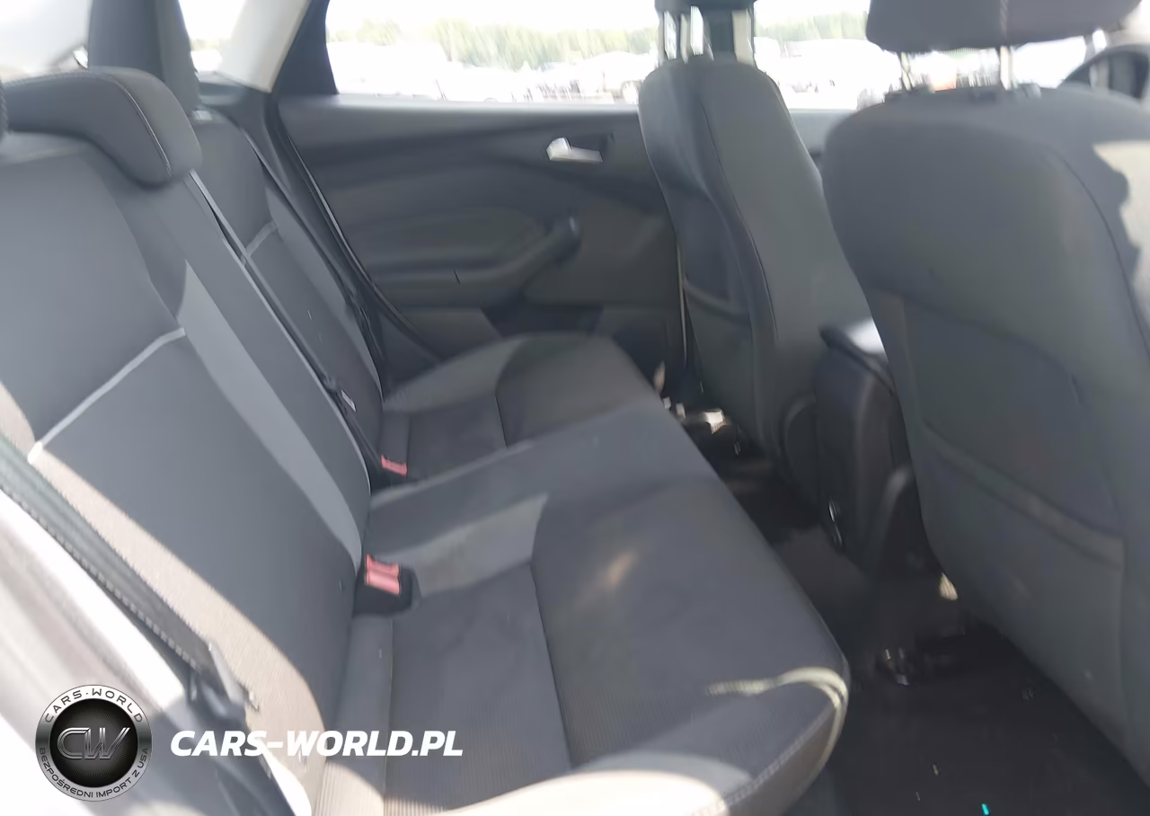 2014 Ford Focus Se VIN:1FADP3F20EL421770 - 8