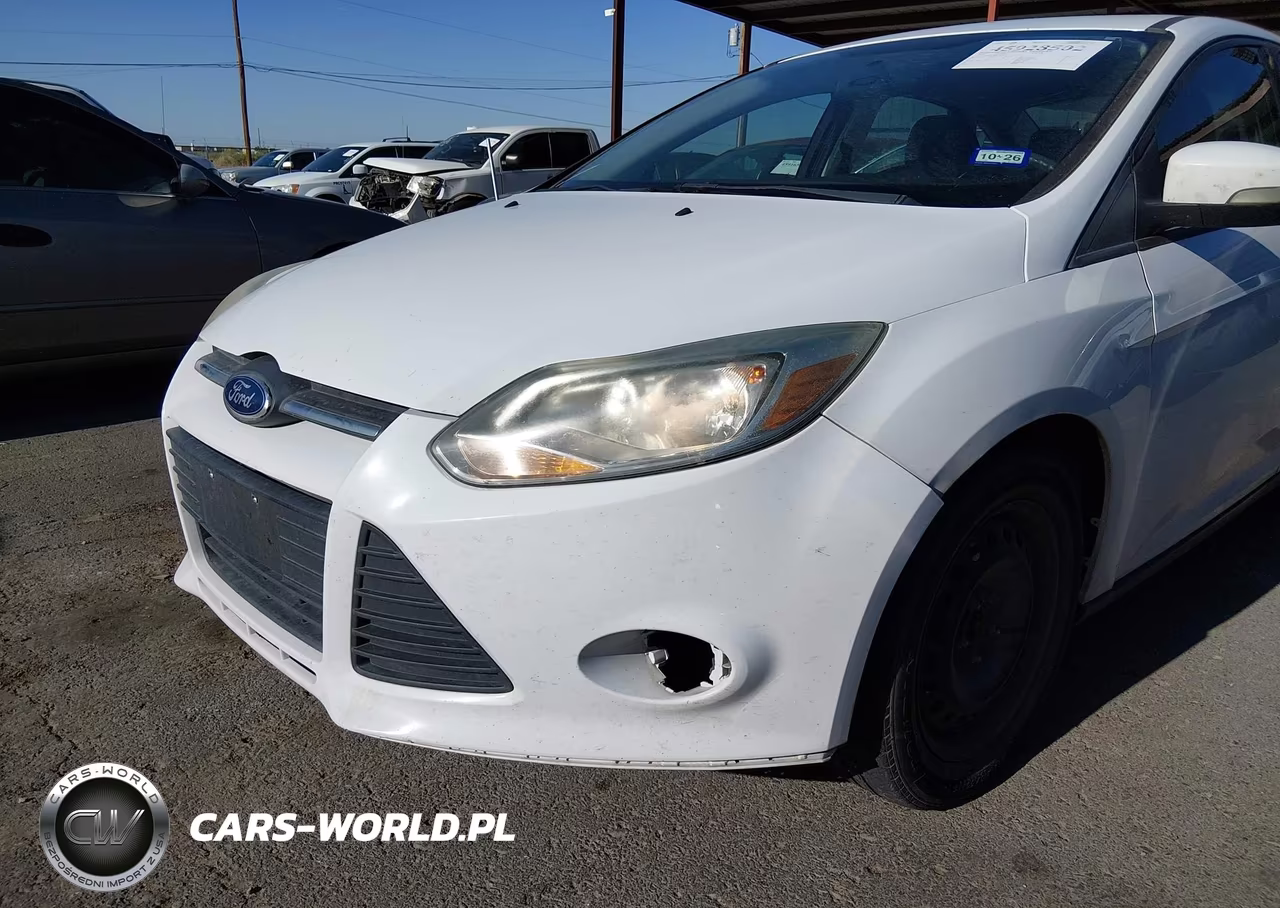 2014 Ford Focus Se VIN:1FADP3F22EL383345 - 6