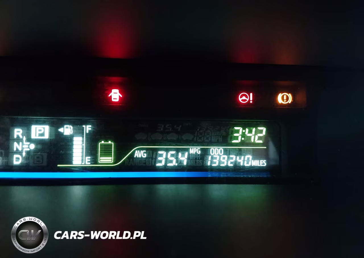 2012 Toyota Prius V Five VIN:JTDZN3EU3C3049847 - 7