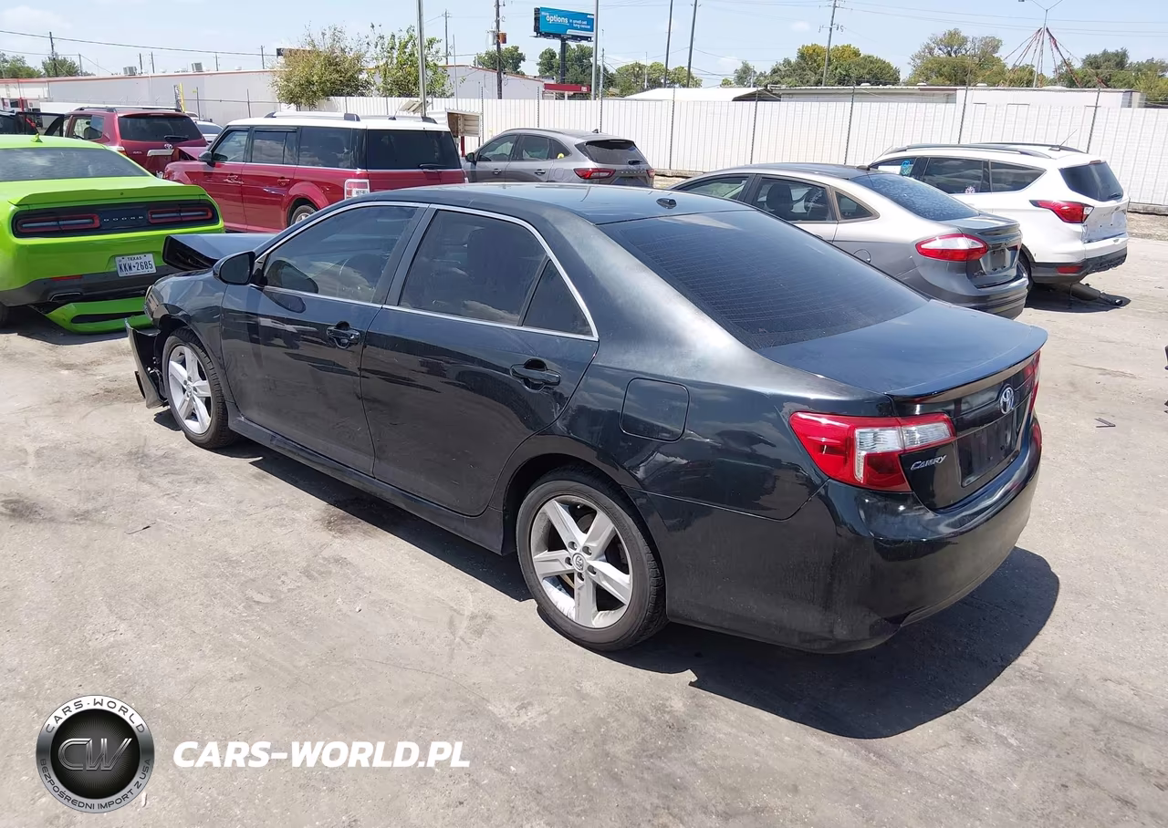 2013 Toyota Camry Se VIN:4T1BF1FK9DU722888 - 3