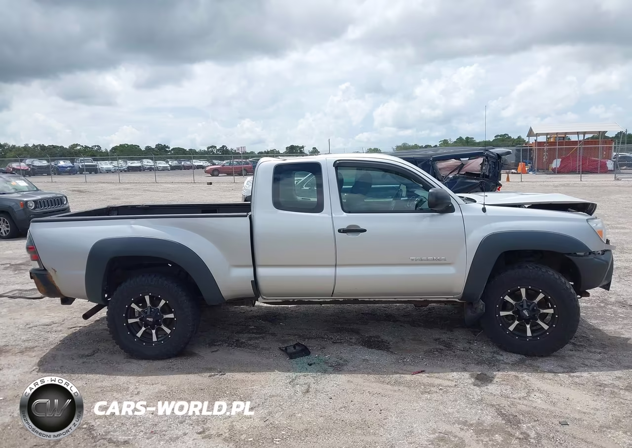 2012 Toyota Tacoma VIN:5TFUX4EN6CX016207 - 12