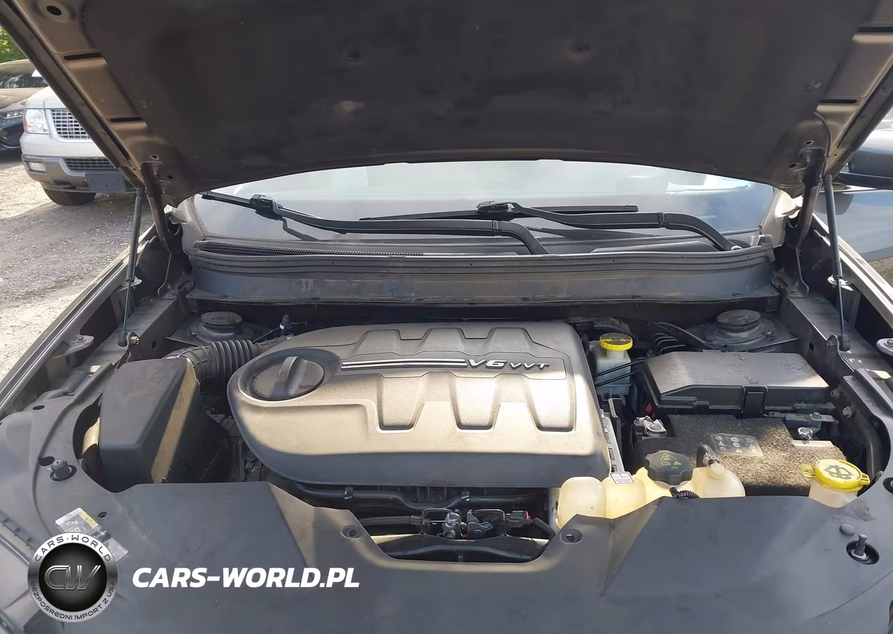 2019 Jeep Cherokee Latitude Plus Fwd VIN:1C4PJLLXXKD243414 - 10
