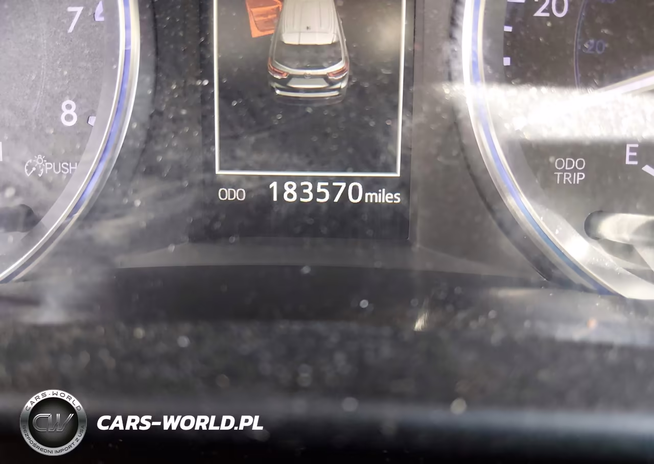 2019 Toyota Highlander Xle VIN:5TDKZRFH4KS309762 - 15