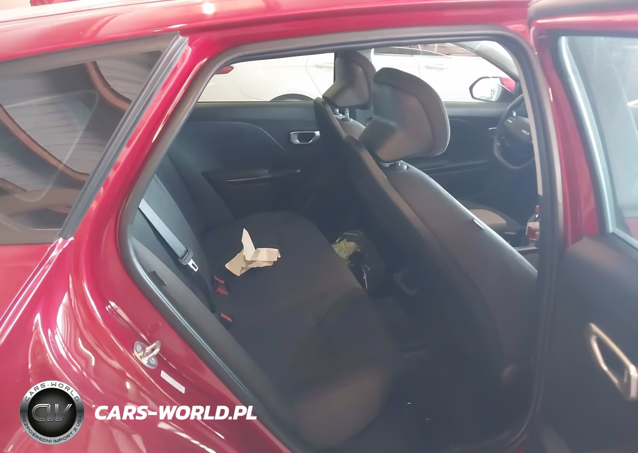 2026 Kia K4 Lxs VIN:3KPFT4DE6TE294384 - 8