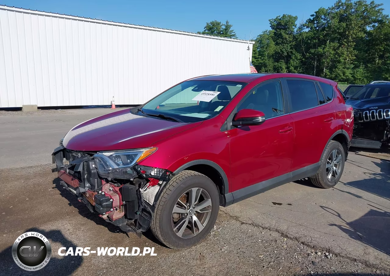 2018 Toyota Rav4 Xle VIN:2T3RFREV6JW825777 - 2