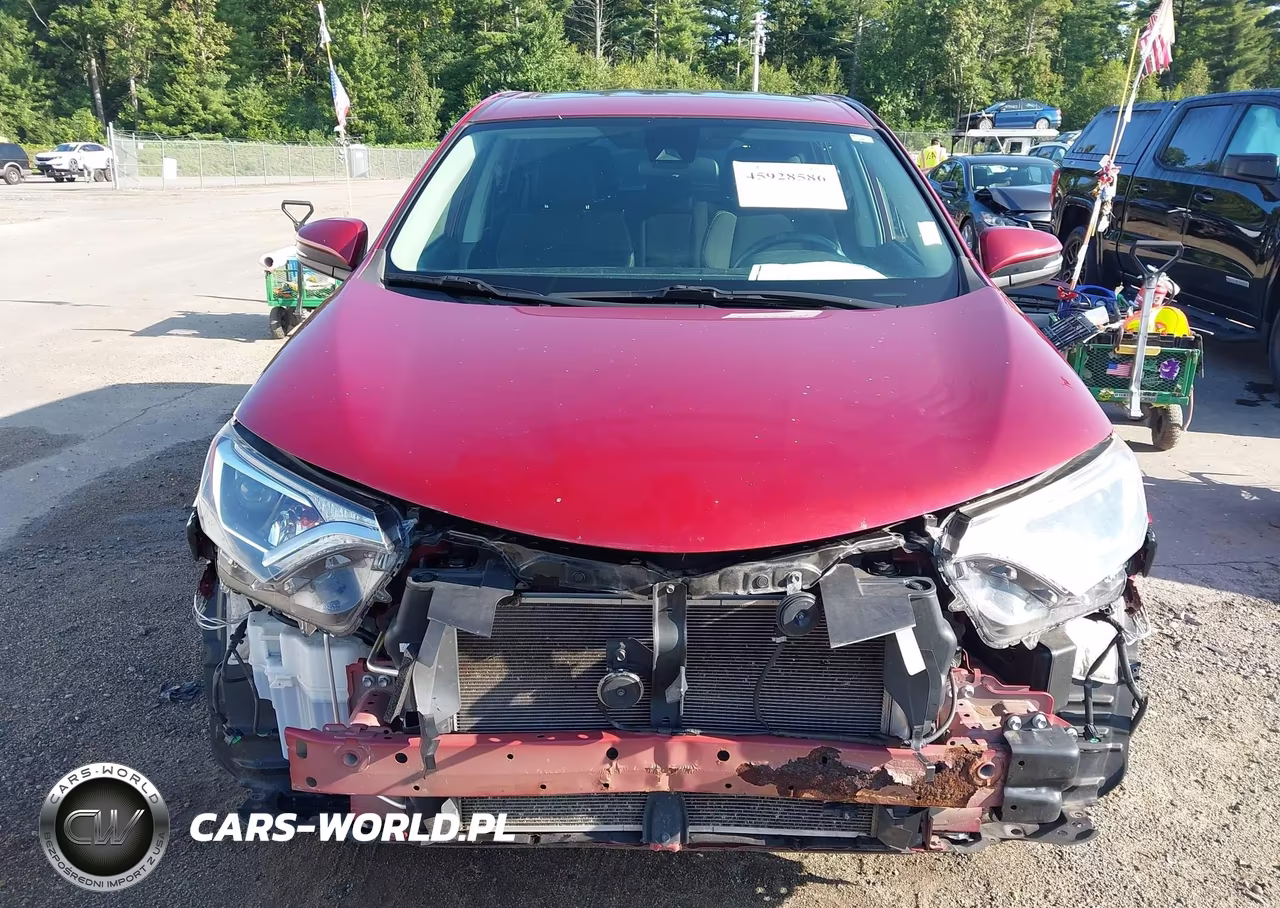 2018 Toyota Rav4 Xle VIN:2T3RFREV6JW825777 - 6