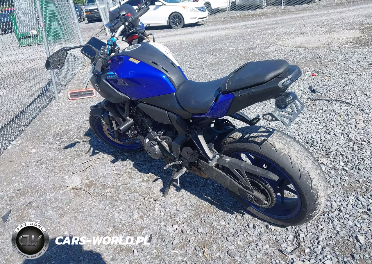 2025 Yamaha Mtn690 VIN:JYARM48E2SA002022 - 3
