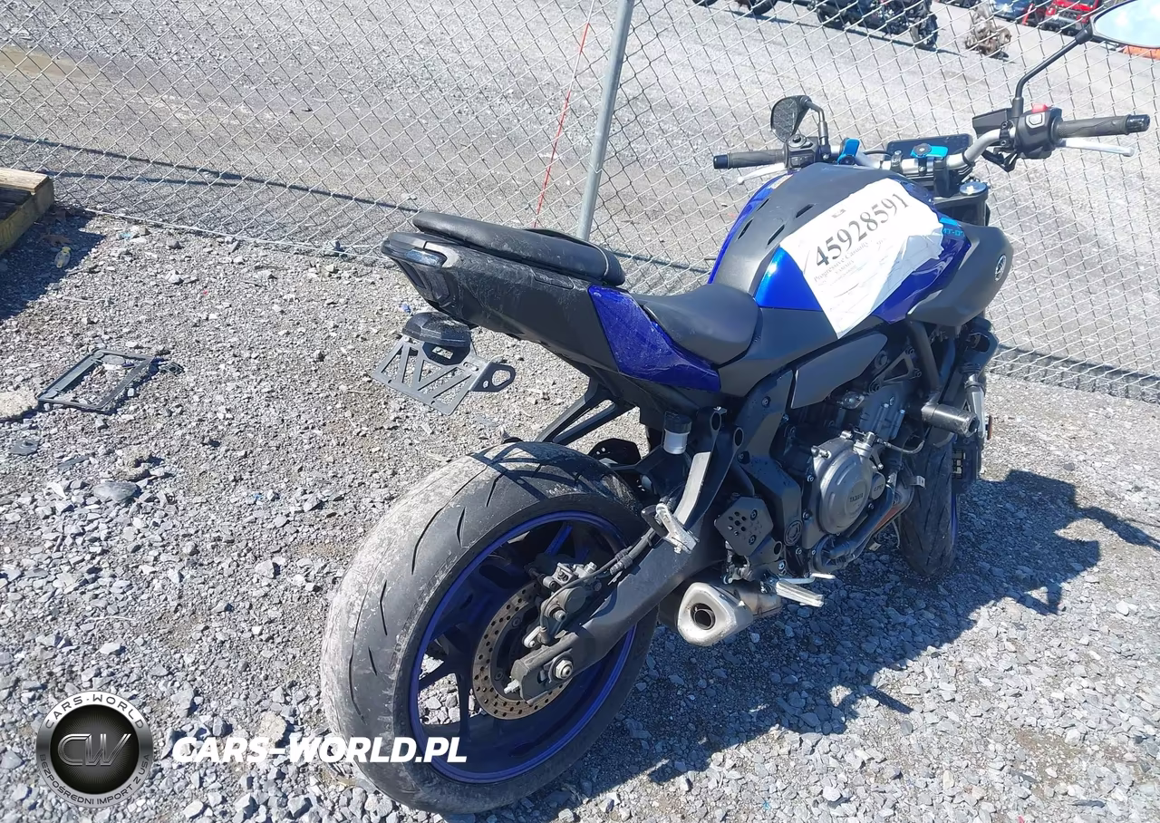 2025 Yamaha Mtn690 VIN:JYARM48E2SA002022 - 4