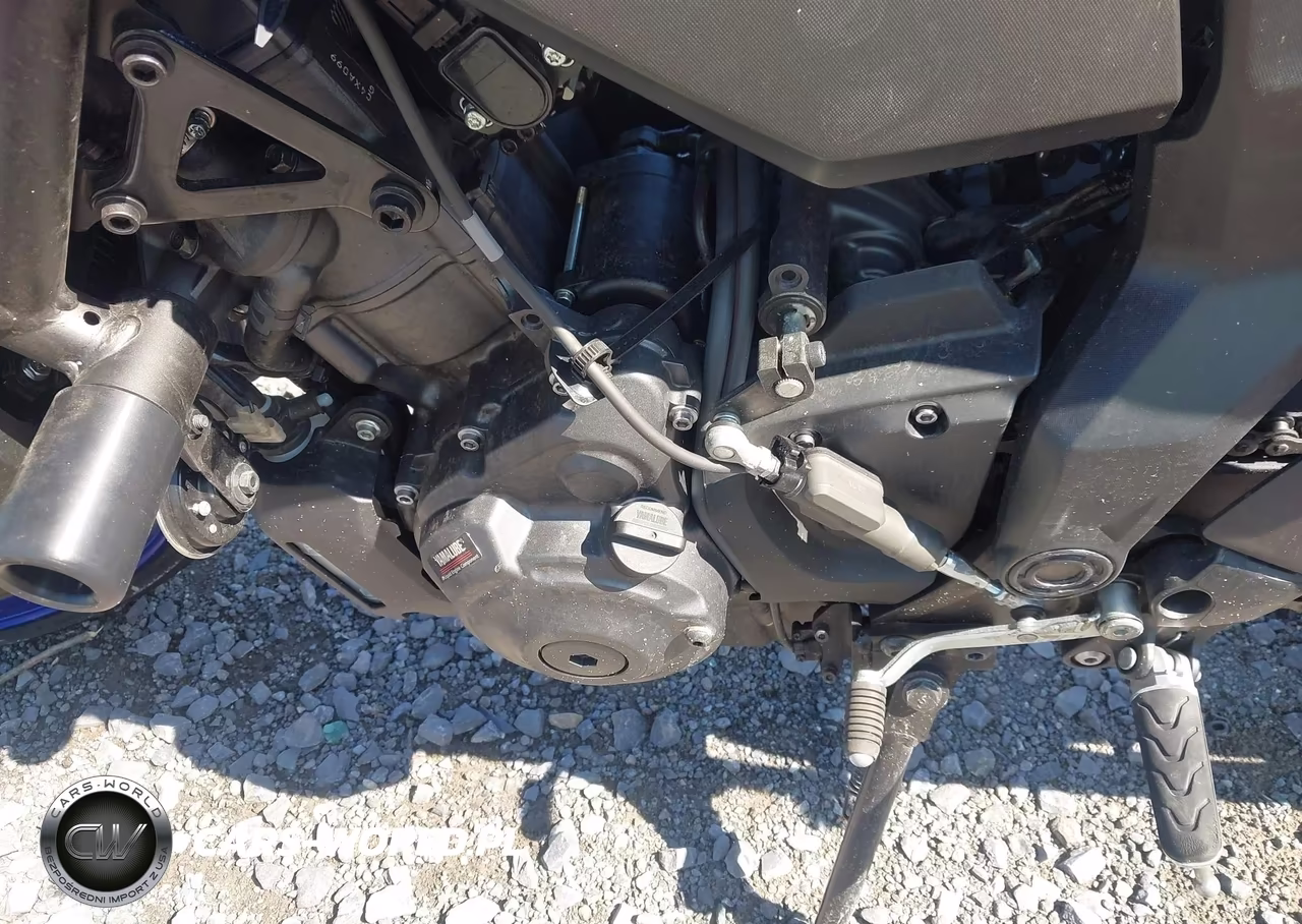 2025 Yamaha Mtn690 VIN:JYARM48E2SA002022 - 9