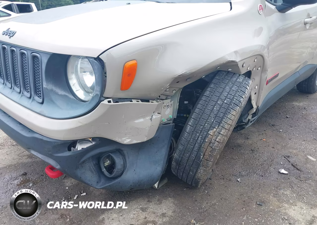 2016 Jeep Renegade Trailhawk VIN:ZACCJBCT9GPD65583 - 6