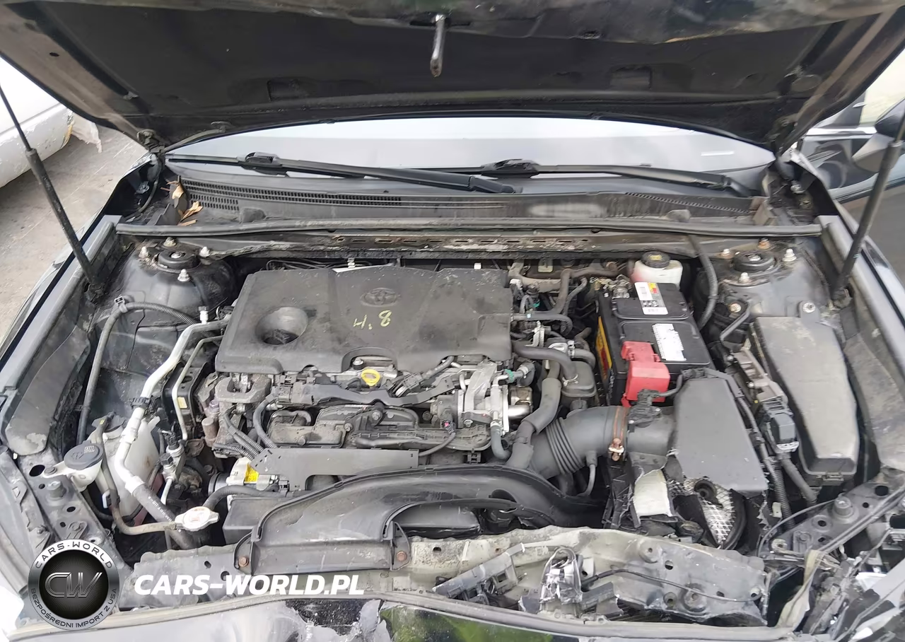 2018 Toyota Camry Le VIN:JTNB11HK8J3002947 - 10