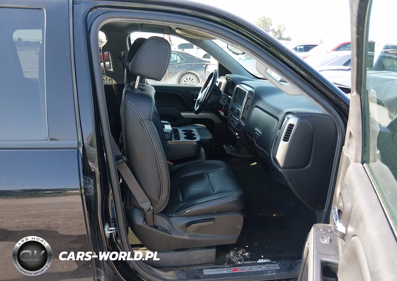 2018 Chevrolet Silverado 1500 2Lt VIN:3GCUKREC8JG334843 - 5