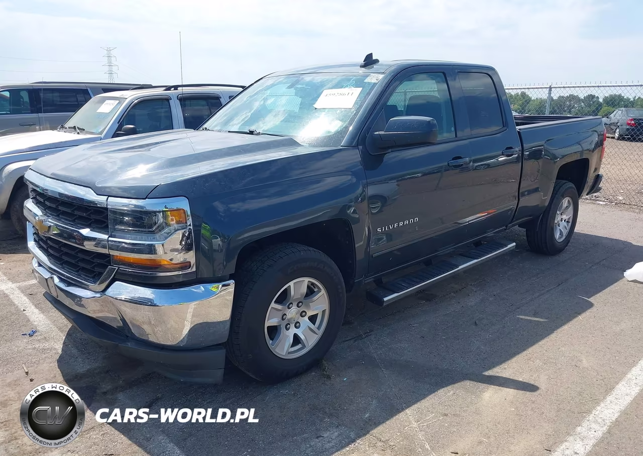 2018 Chevrolet Silverado 1500 1Lt VIN:1GCRCRECXJZ174418 - 2