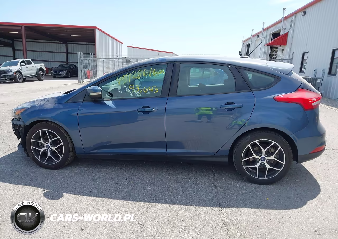 2018 Ford Focus Sel VIN:1FADP3M24JL244413 - 15
