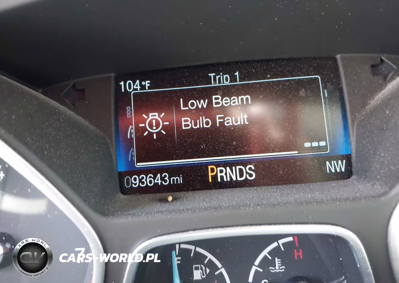 2018 Ford Focus Sel VIN:1FADP3M24JL244413 - 16